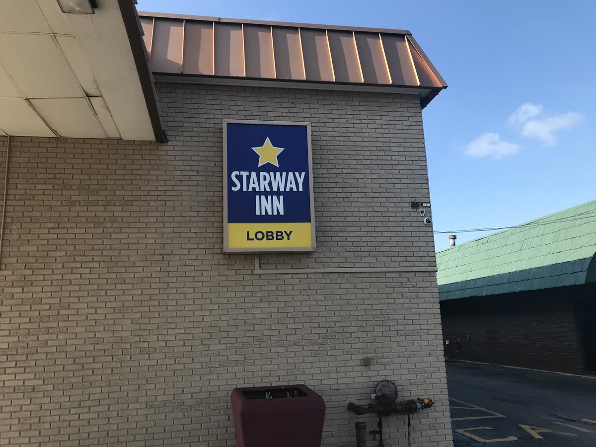 Starway Inn Lansing Zewnętrze zdjęcie